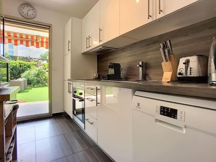 Rabiac - Charming 1 Bedroom With Private Garden Antibes Dış mekan fotoğraf